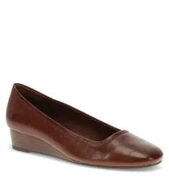 Baretraps Flats & Loafers|Dress Shoes-Covette Wedge Slip On Mahogany