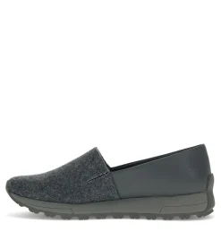 Baretraps Flats & Loafers|Sneakers-Gennie Slip On DarkGrey