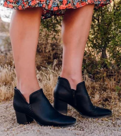 Baretraps Booties-Tristen Ankle Bootie Black