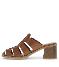 Baretraps Classic Comfort Sandals-Whitnie Block Heel Sandal DarkBeechnut